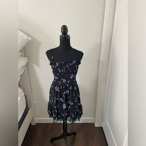Wilfred Black and White Floral Mini Dress